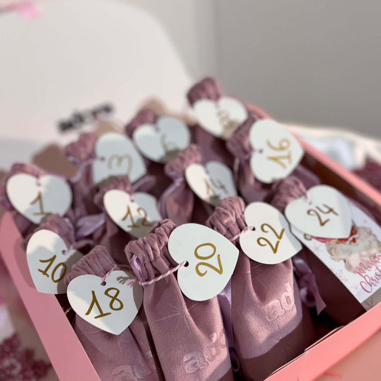 Adorepresson’s 12-Day Advent Calendar