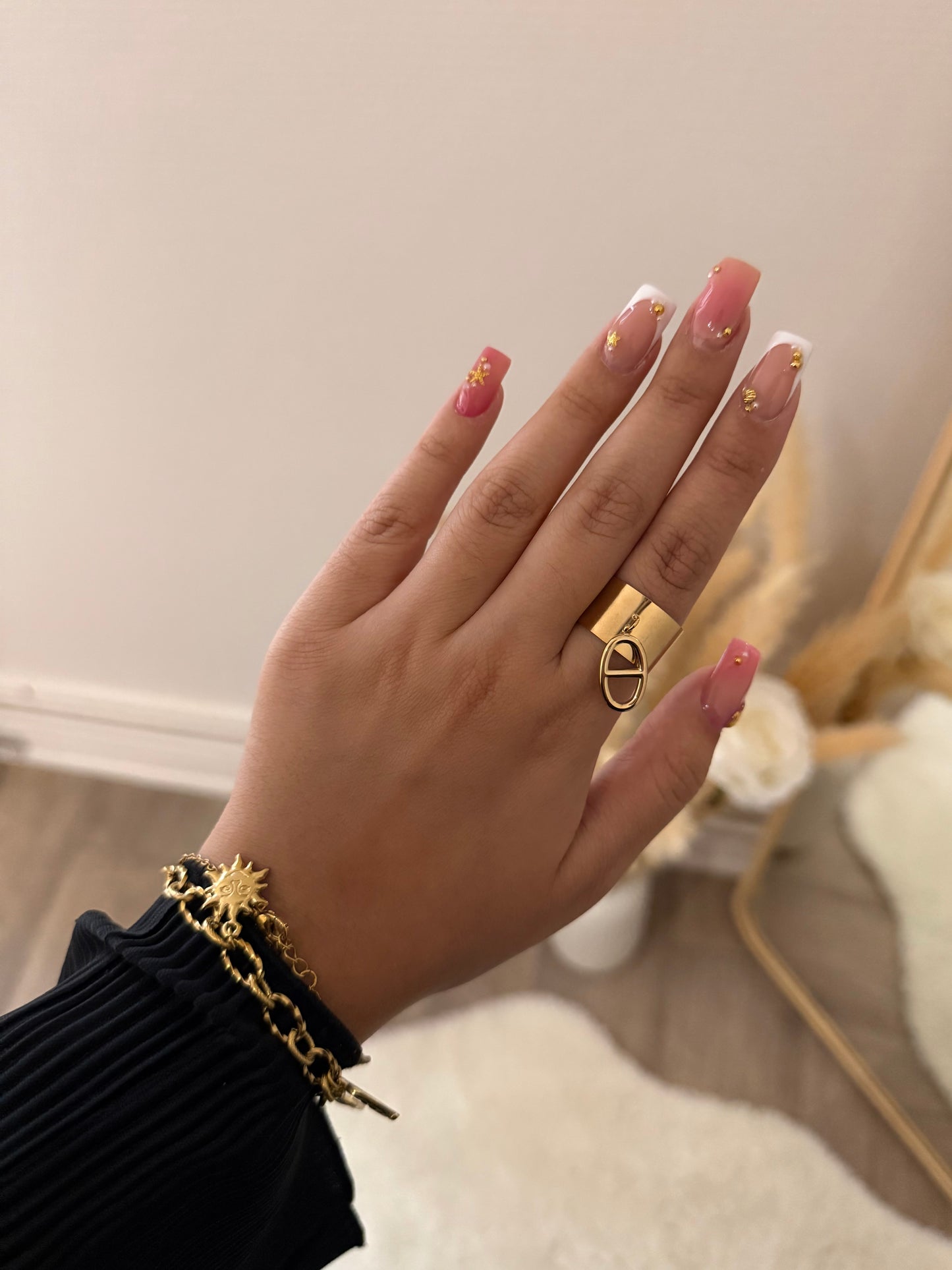 Ring „Tania”