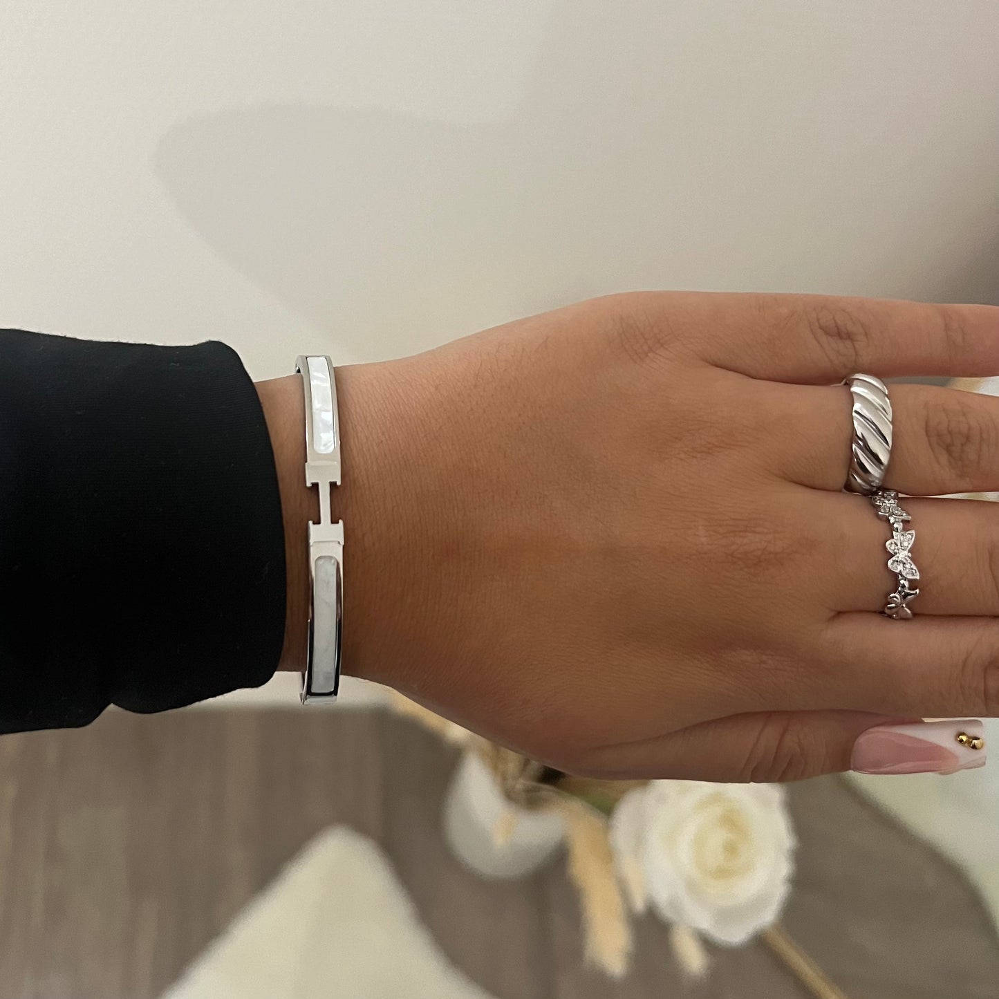 Bangle "Ylana" white